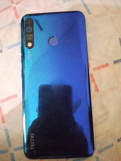 Tecno CAMON 12