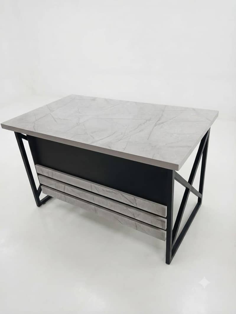 computer table 0