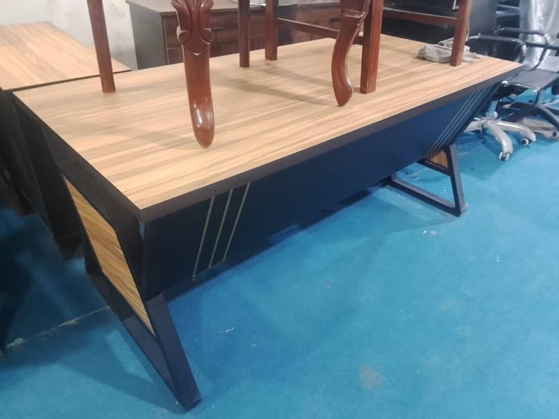 computer table 6