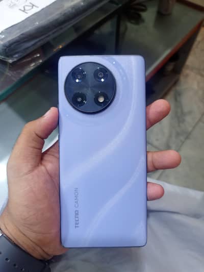 Tecno CAMON 30S