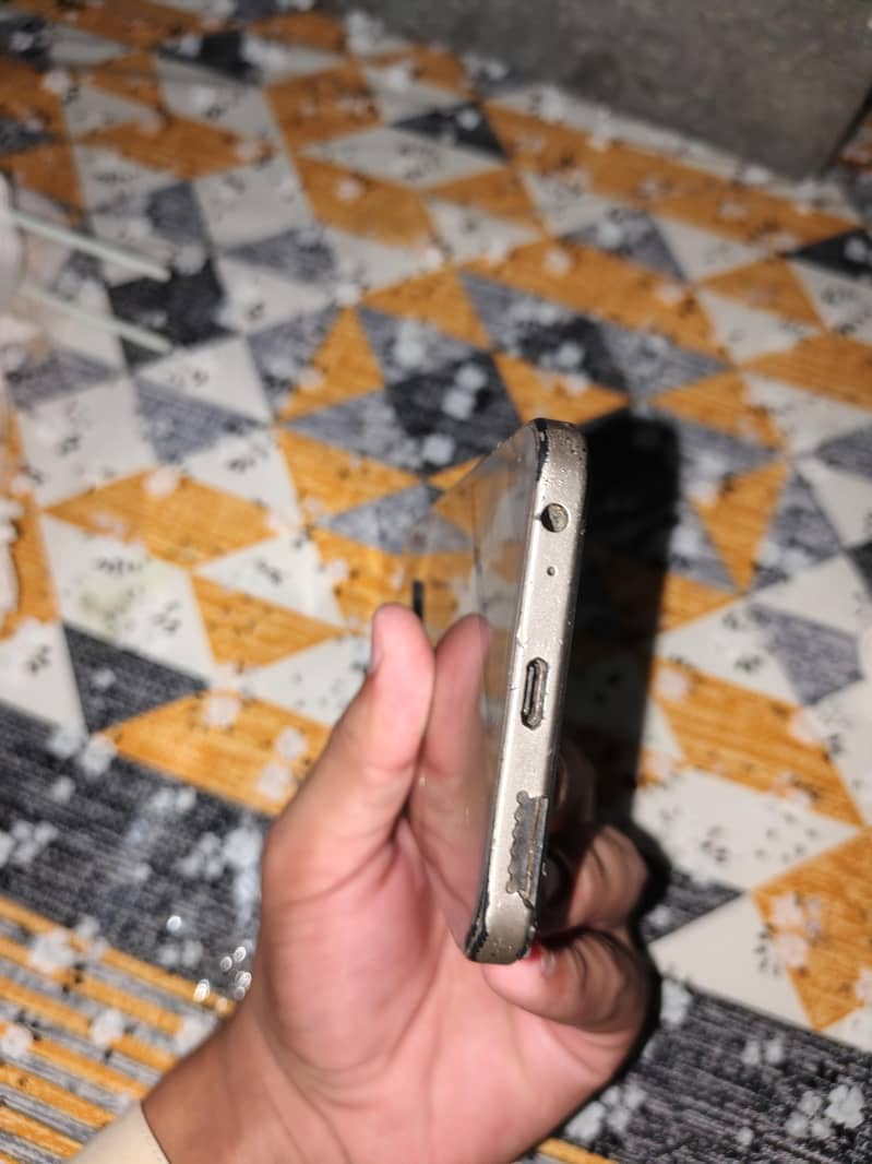 Itel P65 4