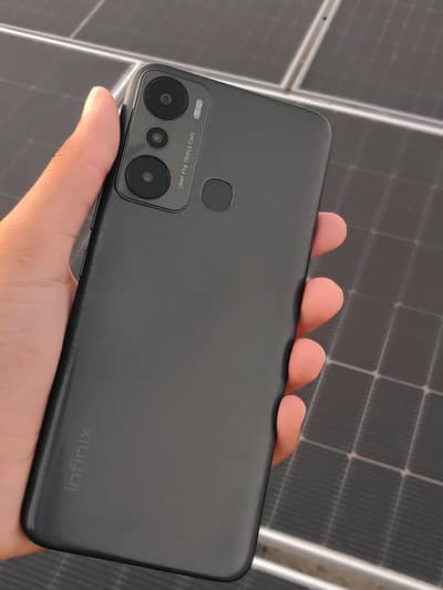 Infinix Hot 20i . . 4+3/64 Gb