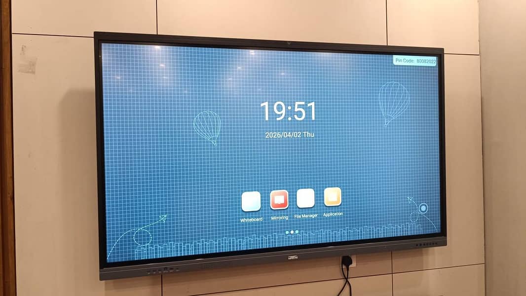 Maverik interactive flat panel | touch screen 2