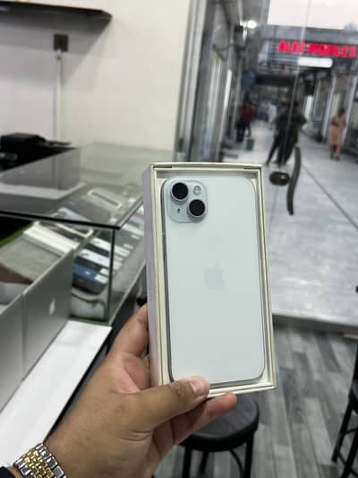 Apple iPhone 15 plus
