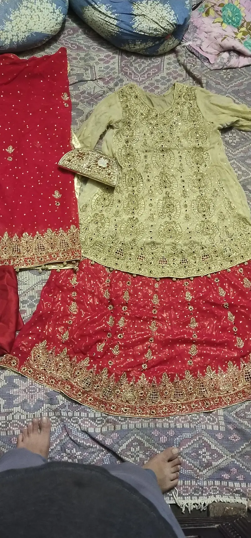 Lehnga new condishn ful set one time usedd fee hurs — photo 4