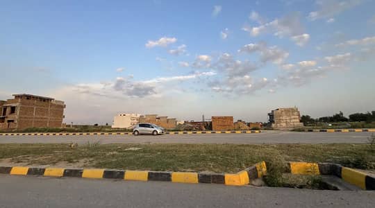 5 marla plot for sale in G-15/3 ISG