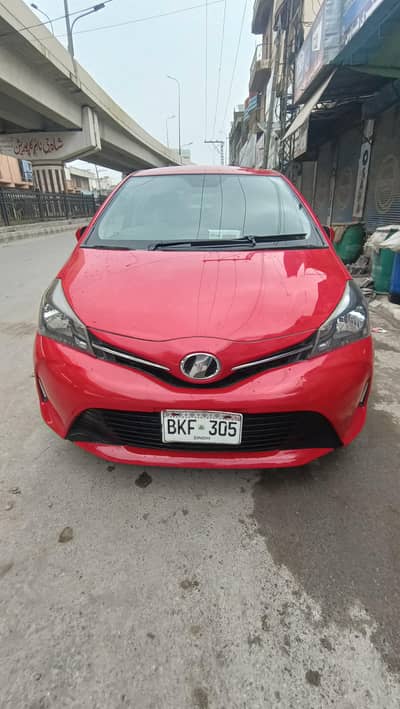 Toyota Vitz 2014