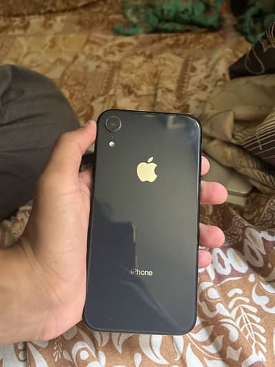 Apple iPhone XR