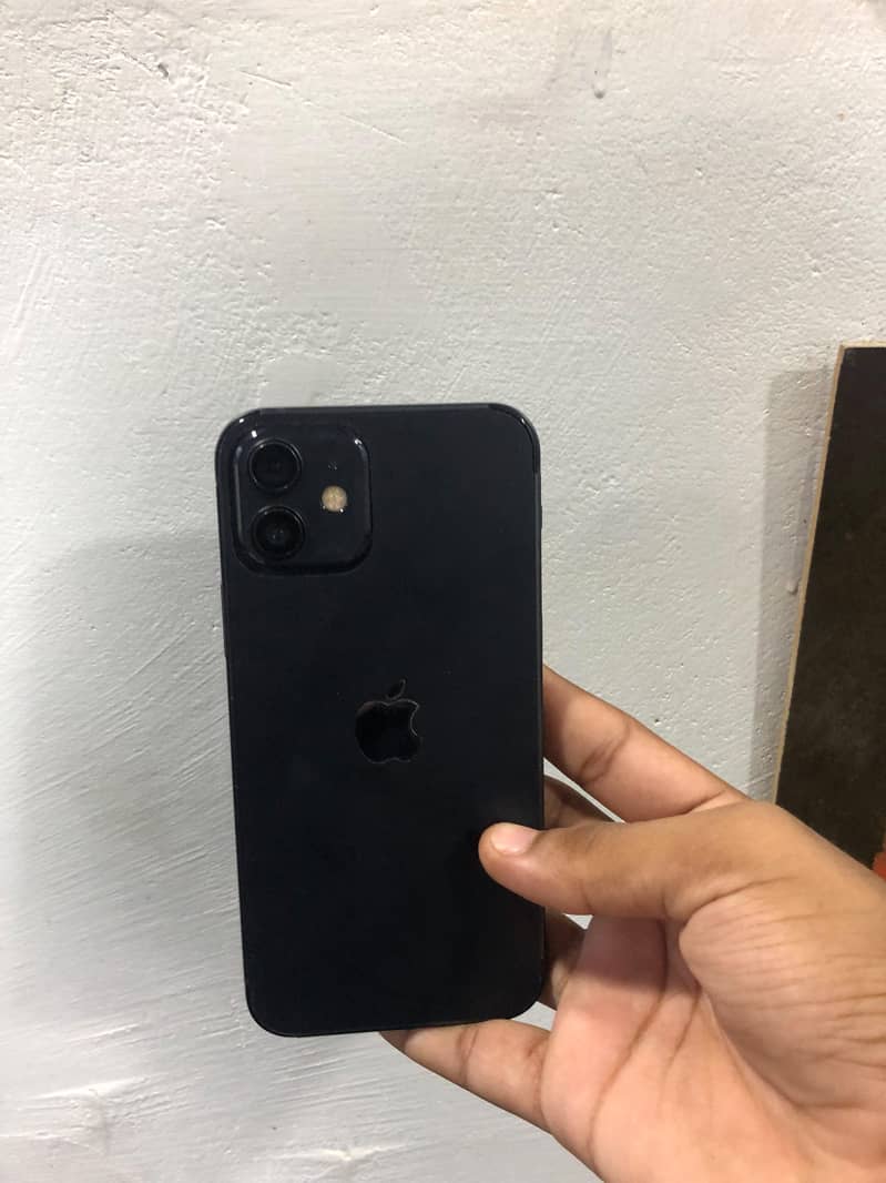 Apple iPhone 12 0