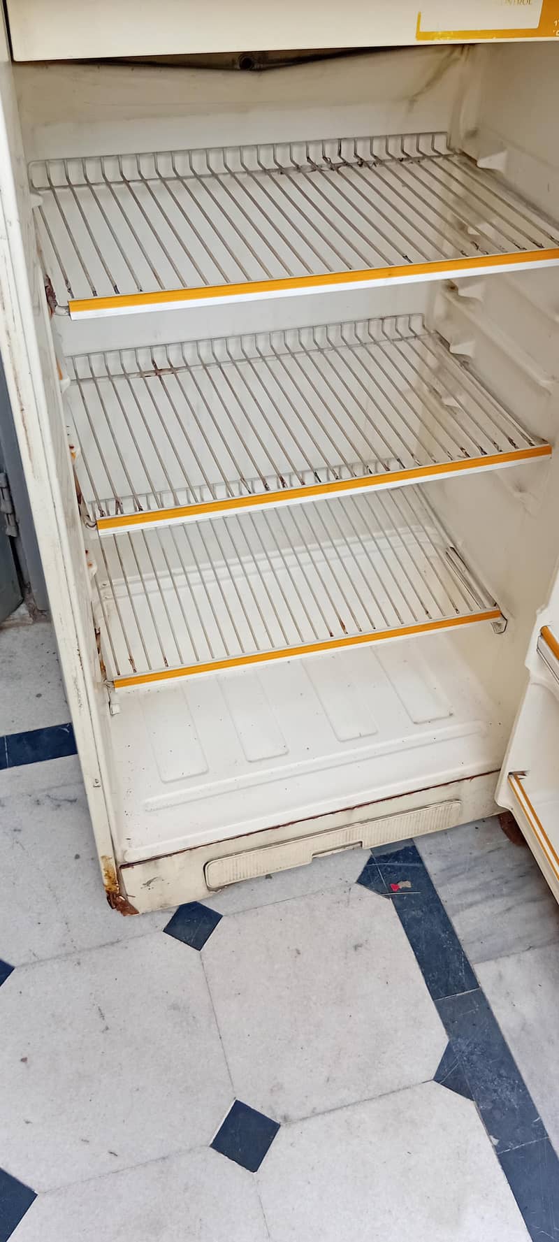 General fridge | working condition 0