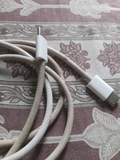 Apple iPhone 15 Pro Original C to C cables 2 x