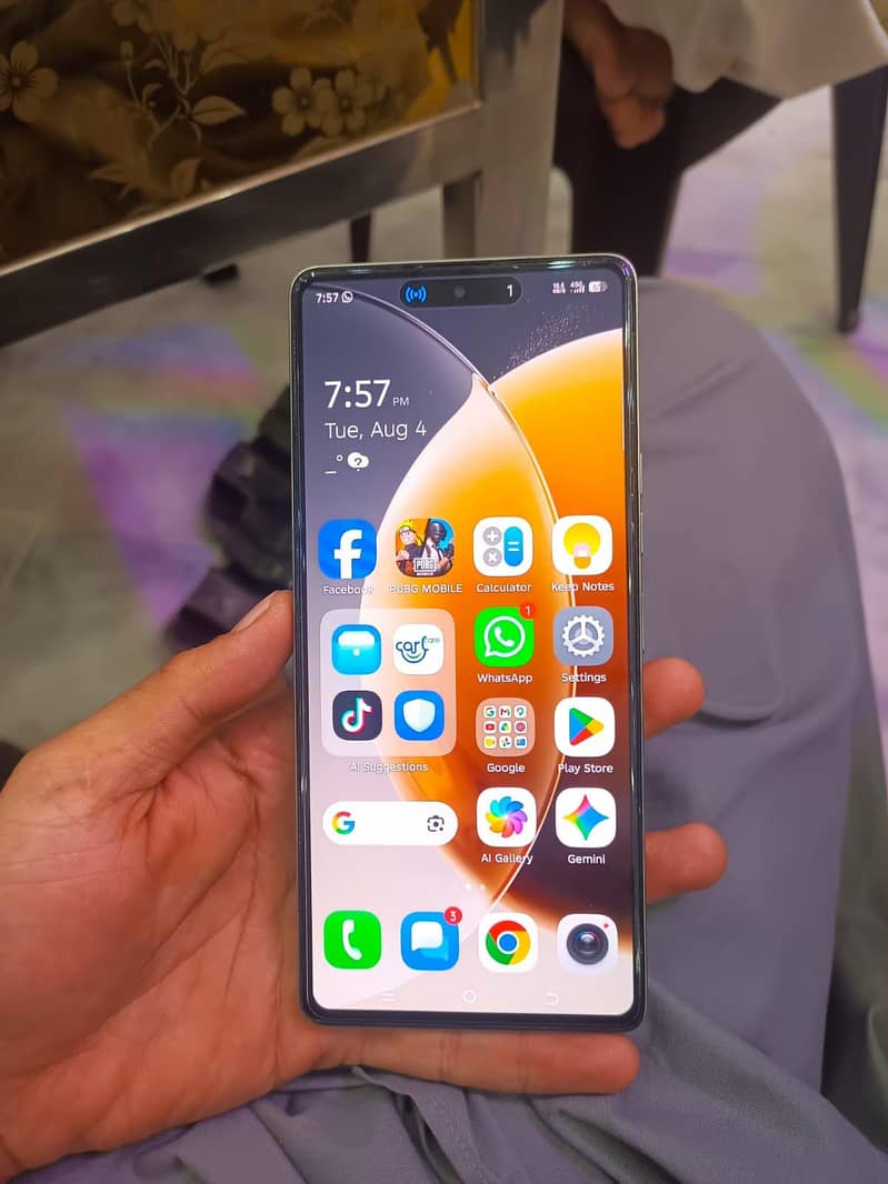 Tecno CAMON 30 1