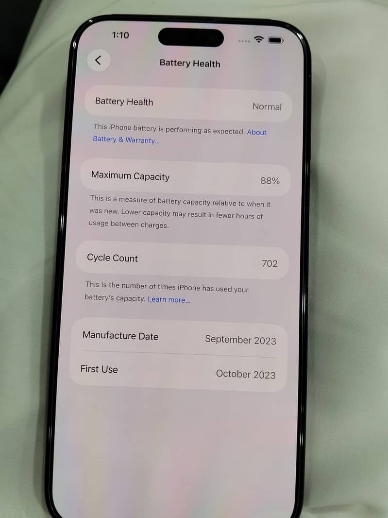 Apple iPhone 15 Pro Max 4