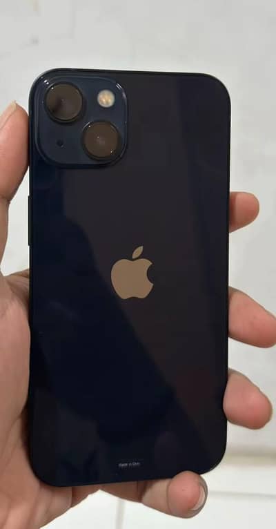 Apple iPhone 13