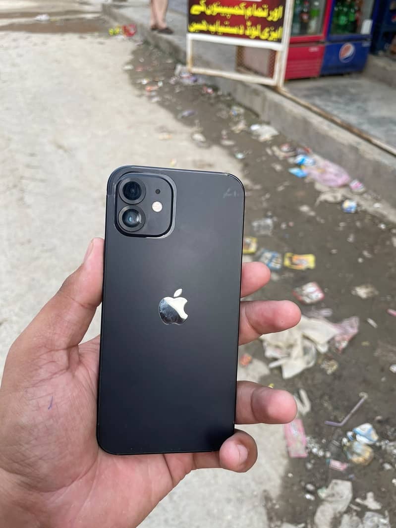 Apple iPhone 12 0