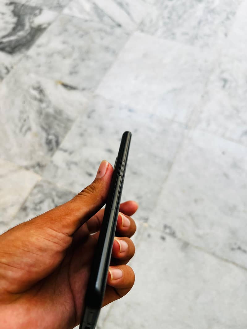One Plus 10 Pro 5