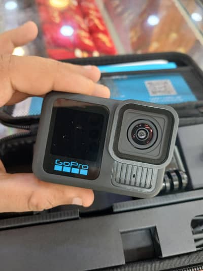 Go pro hero13 (scratcheless) brand new