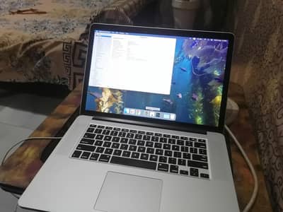Macbook pro 2015, 16gb ram 512gb ssd