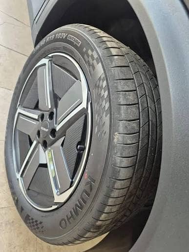 Kumho 235/50/R19