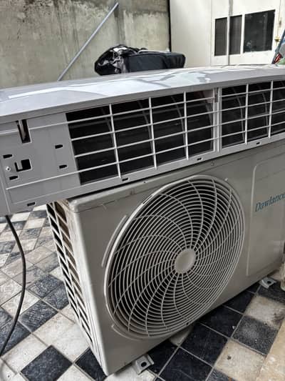Dawlance Frost Inverter 30