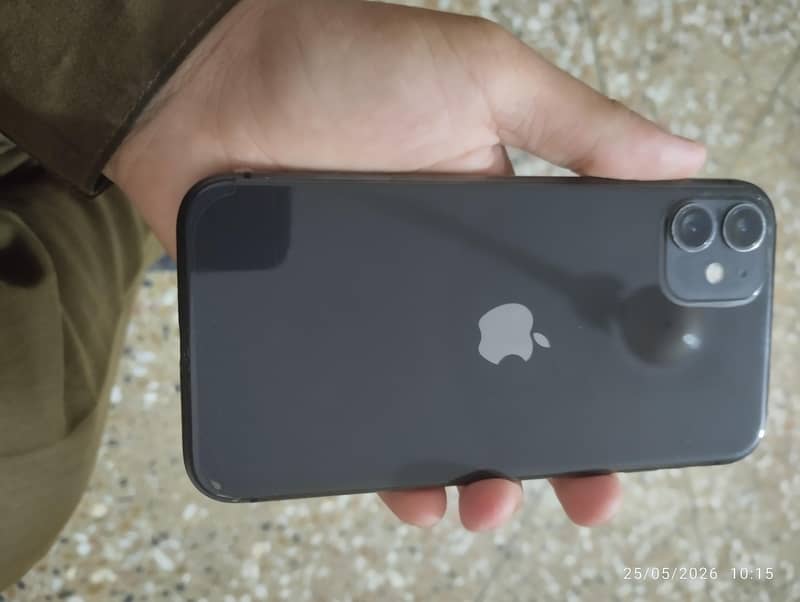 Apple iPhone 11 3