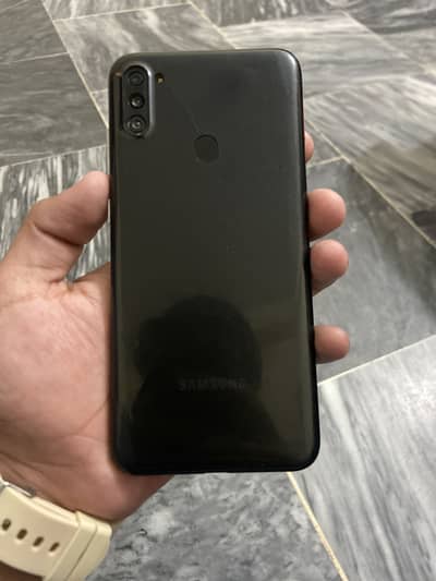 Samsung Mobile A11selling my  graet mobile for hotspot/ nonpta user