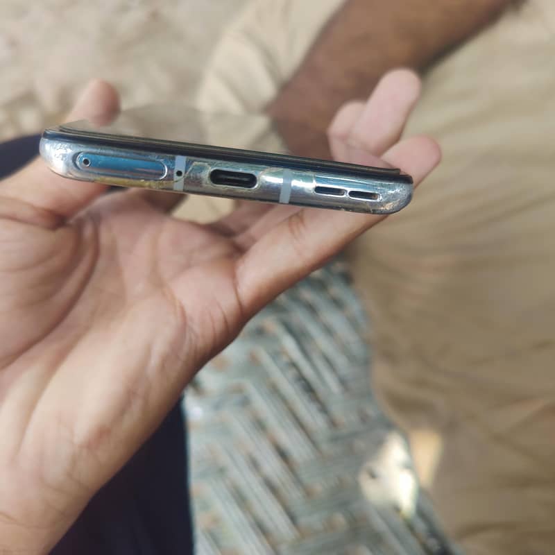 One Plus 8T 1
