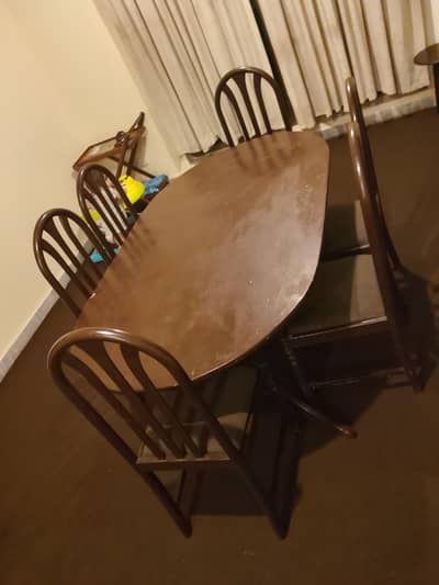 Dining table with 6 chairs