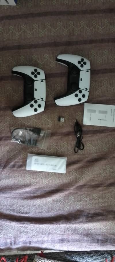40000 gaming console to