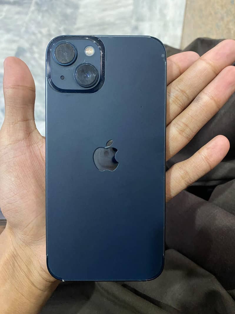 Apple iPhone 13 2