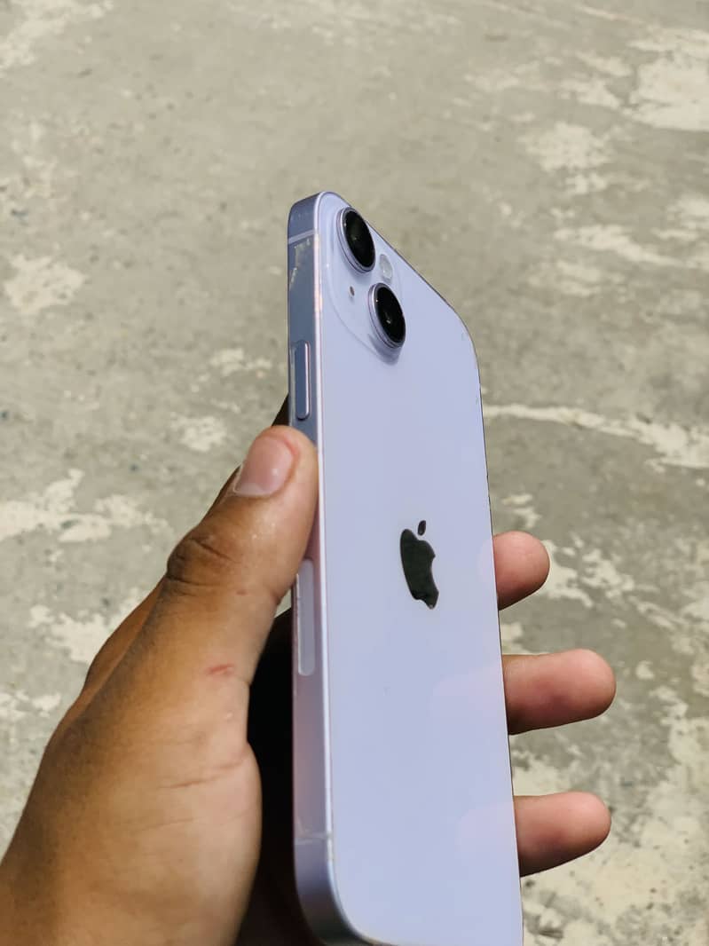 Apple iPhone 14 plus 3