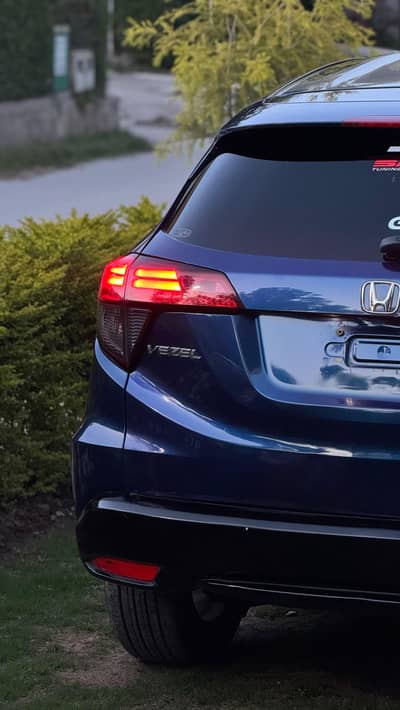 Honda Vezel X sensing