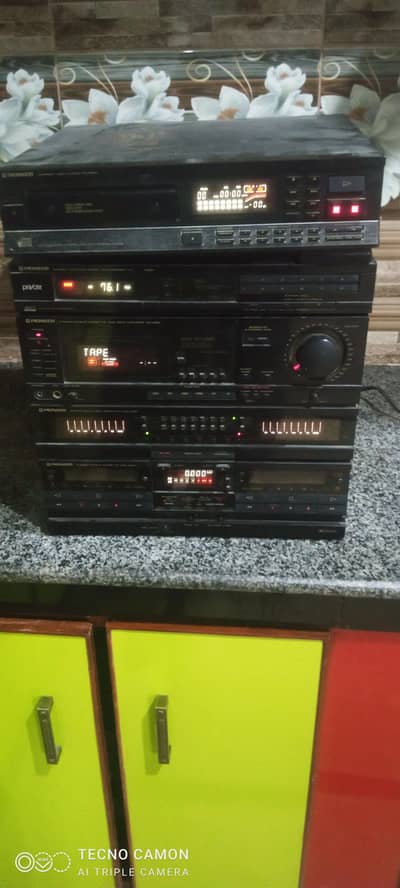 Pioneer Amplifier 110.