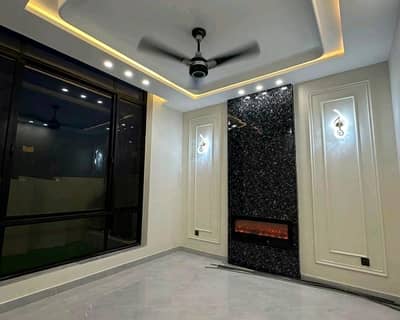 Centrally Located House Available In Central Park Housing Scheme For rent