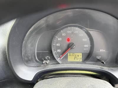 Toyota Vitz 2011