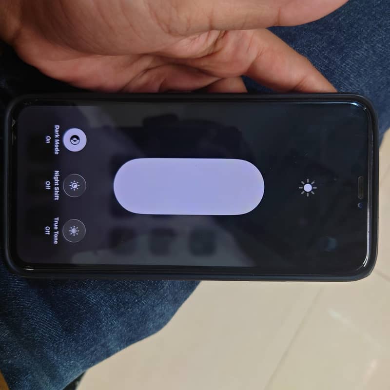 Apple iPhone 11 Pro Max 7