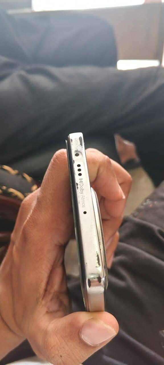 Tecno CAMON 30 Pro 1