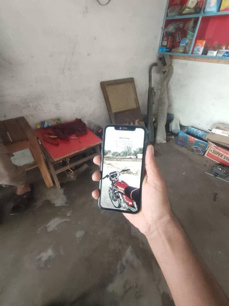 Apple iPhone 11 1