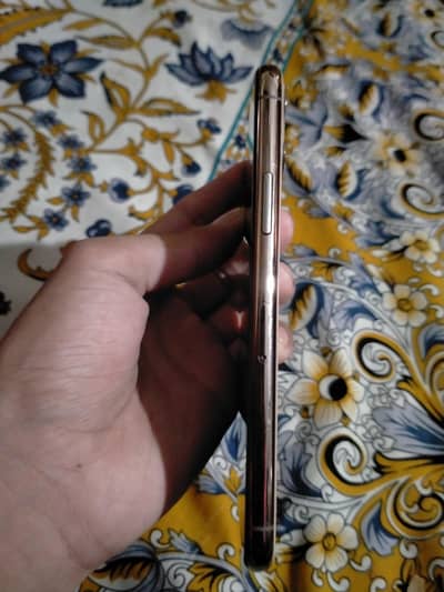 Apple iPhone 11 Pro