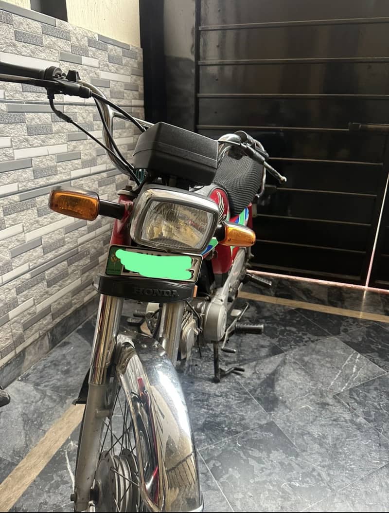 CD 70 2017 model 2