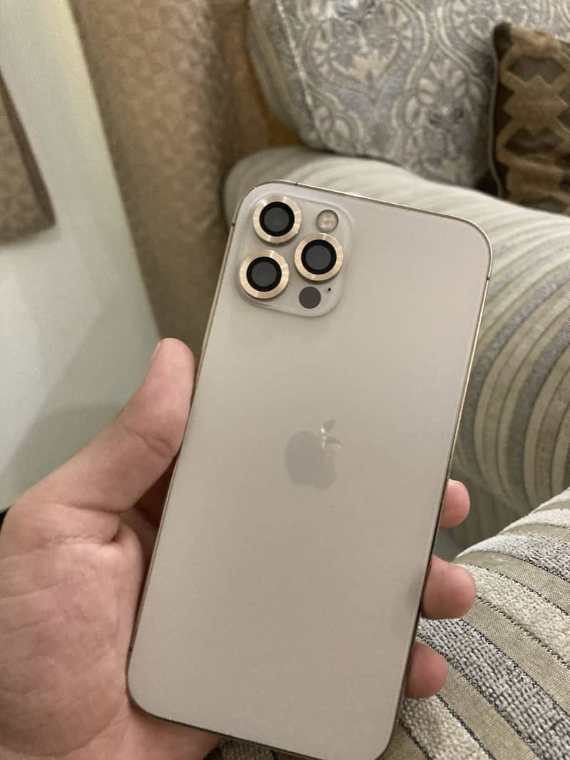 Apple iPhone 12 Pro 1