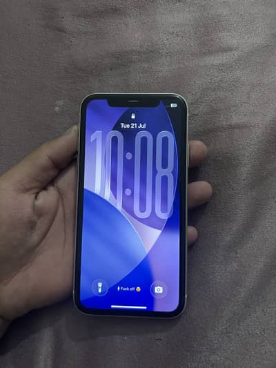 Apple iPhone 11