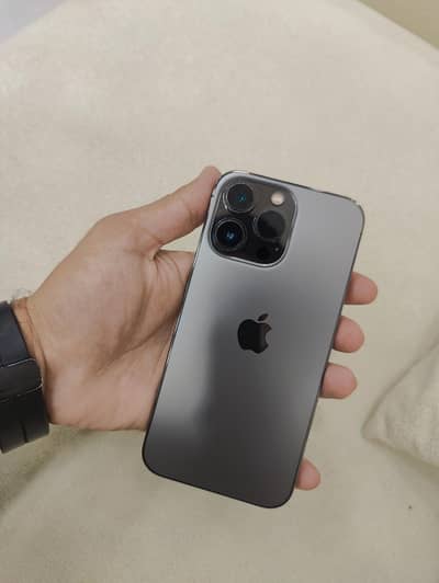 Apple iPhone 13 Pro