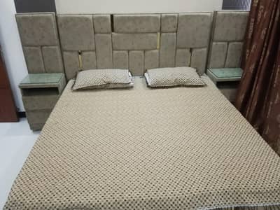 bed   .