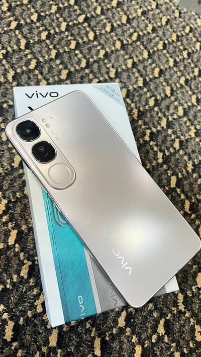 Vivo Y200