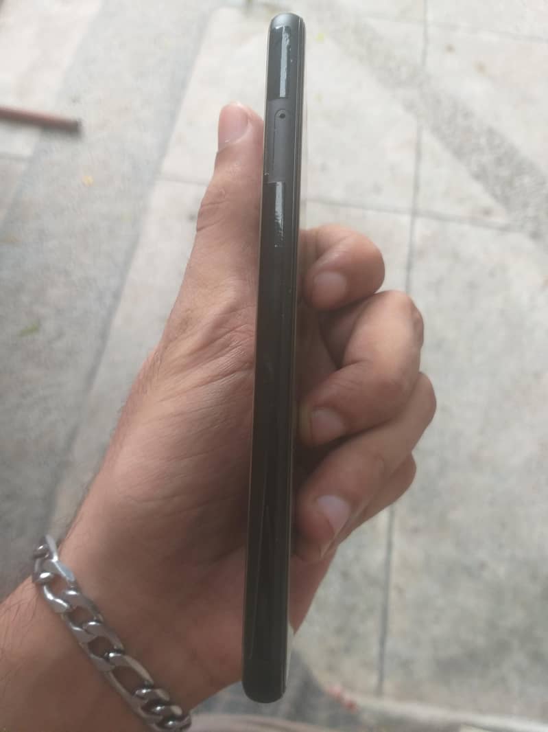 Google Pixel 4 3