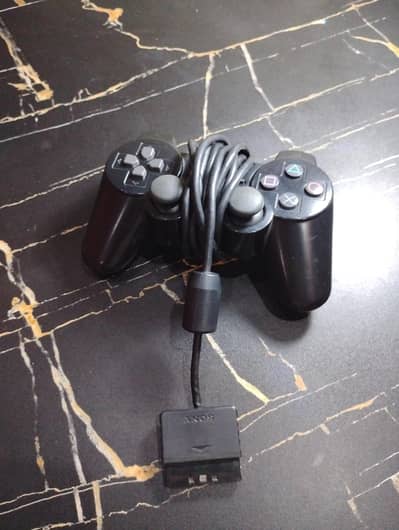 Sony Playstation 2 ( Ps2 ) with 1 controller and 1 game CD
