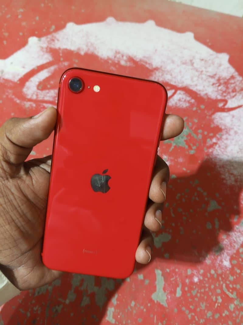 Apple iPhone SE 3