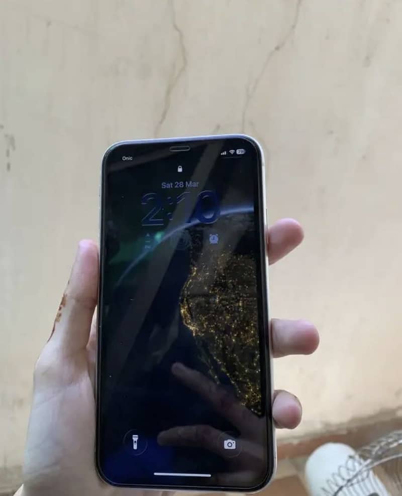 Apple iPhone 11 1