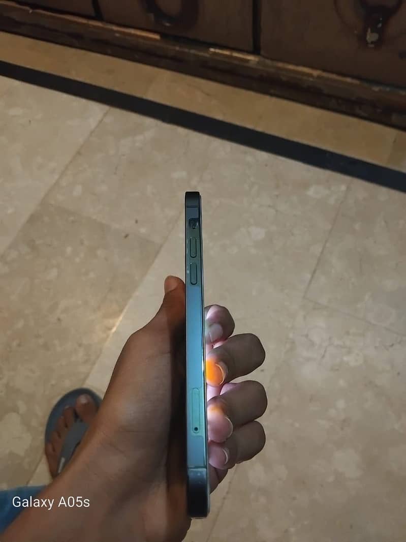 Apple iPhone 12 Pro 1